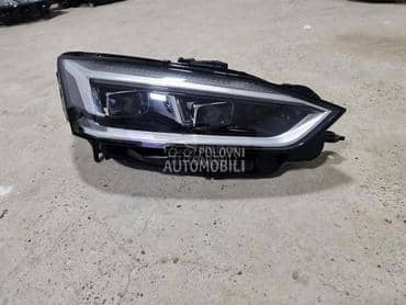 Desni matrix far 8W6 za Audi A5 od 2016. do 2020. god.