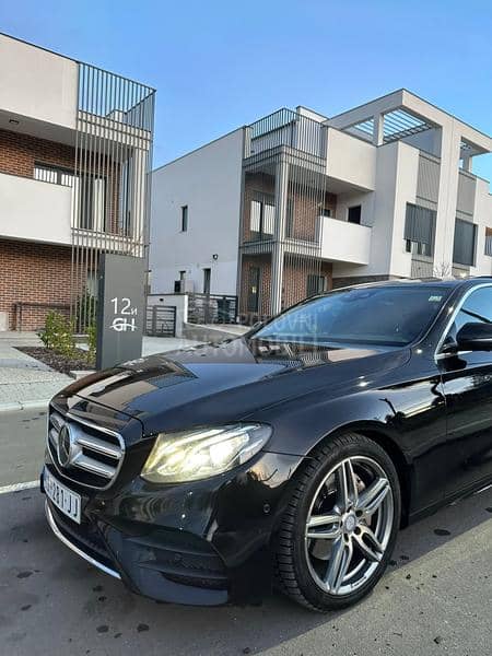 Mercedes Benz E 220 AMG AIR MATIC