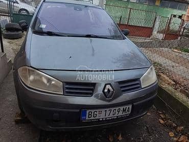 Renault Megane 2003. god. -  kompletan auto u delovima