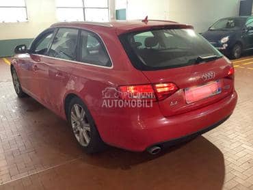 Audi A4 -  kompletan auto u delovima