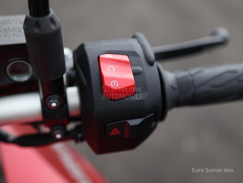 Suzuki V STROM 800 M5 AKCIJA