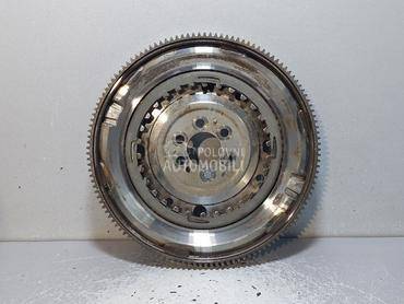 ZAMAJAC za Volkswagen Golf 7