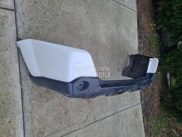 branik zadnji za Nissan X-Trail od 2007. do 2013. god.