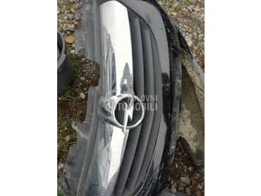 Prednja maska za Opel Corsa D od 2005. do 2009. god.