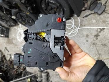 Zadnja leva-desna brava za Opel Meriva od 2010. do 2018. god.