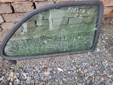 zadnje desno staklo za Ford Fiesta od 1996. do 2002. god.