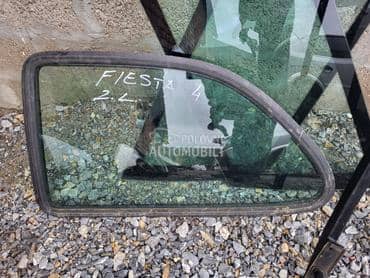 zadnje levo staklo za Ford Fiesta od 1996. do 2002. god.