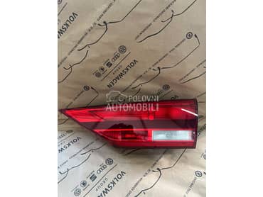 Desno stop svetlo 83A 945 076 za Audi Q3 od 2018. do 2024. god.