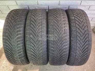 Vredestein 215/65 R16 Zimska