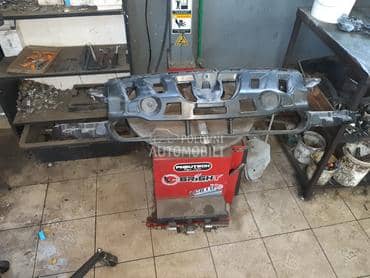 Nosač branika za Peugeot 308