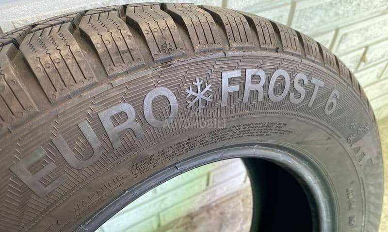 Gislaved 215/60 R16 Zimska