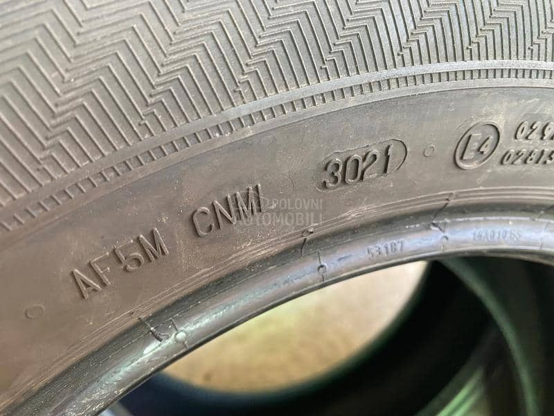 Gislaved 215/60 R16 Zimska
