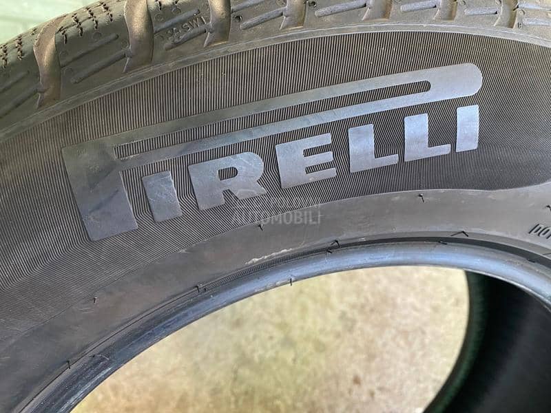 Pirelli 215/65 R16 Zimska