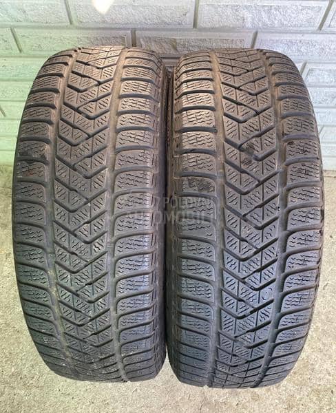 Pirelli 215/65 R16 Zimska