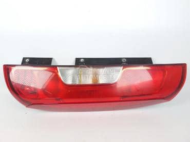 Stop svetla za Fiat Doblo od 2015. do 2022. god.