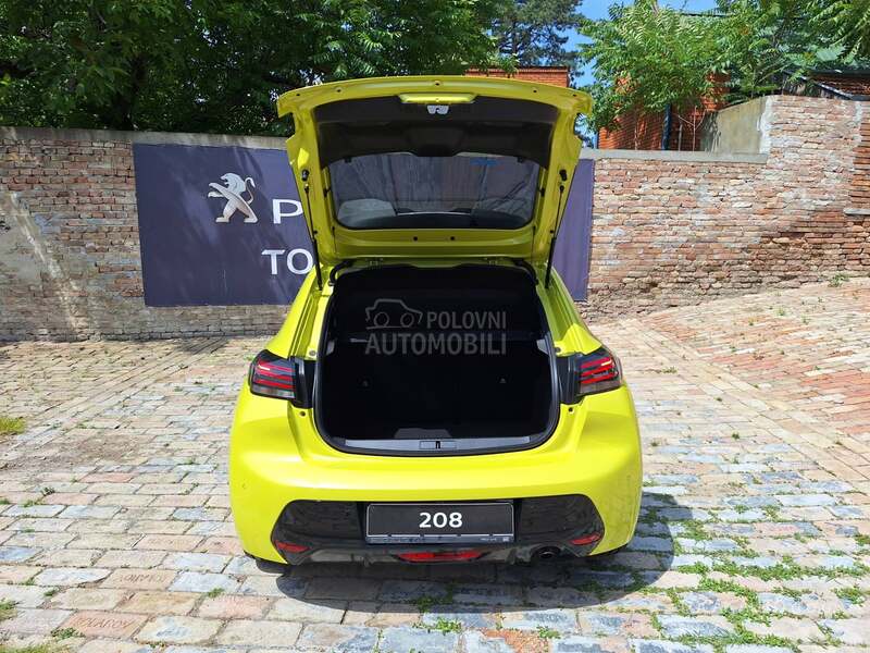 Peugeot 208 HY Allure 100 AT