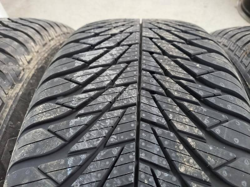 Fulda 215/55 R17 Sve sezone