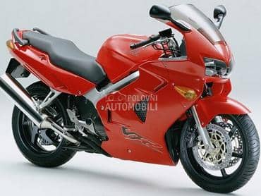 Honda VFR800 Delovi  99g