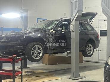 BMW Serija 3 e90 -  kompletan auto u delovima