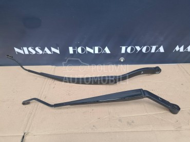 nosac metlice brisaca za Nissan X-Trail od 2007. do 2013. god.