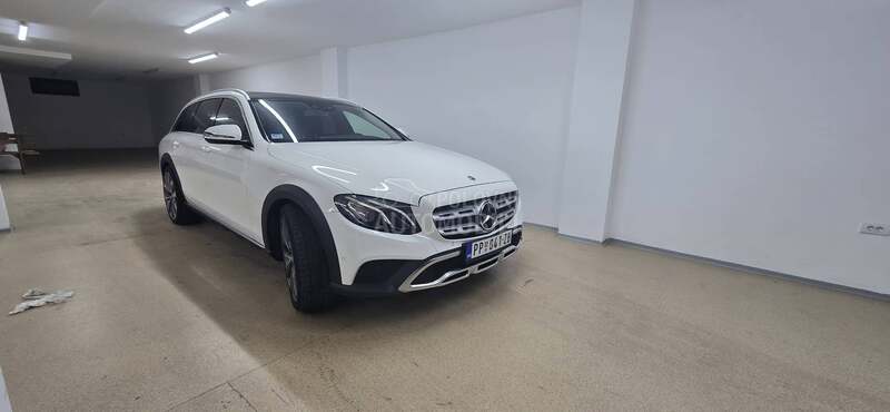 Mercedes Benz E 220 ALL-TERRAIN 4MATIC