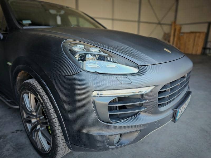 Porsche Cayenne 3.0 V6S e-hybrid