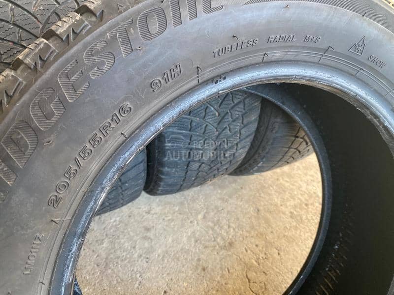 Bridgestone 205/55 R16 Zimska