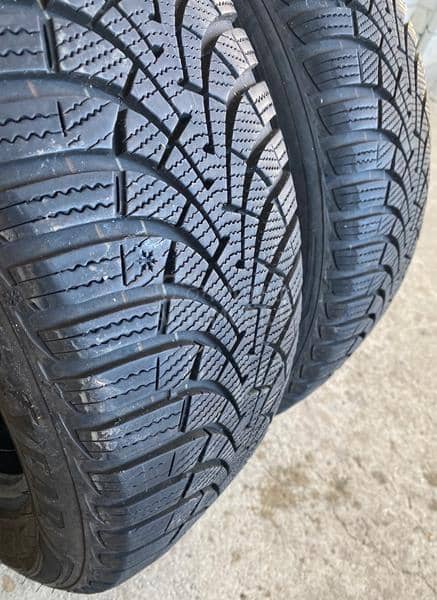 Goodyear 205/55 R16 Zimska