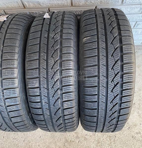 Continental 205/60 R16 Zimska