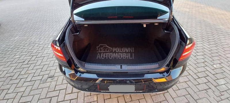 Volkswagen Passat B8 R-LINE, DSG, Virtual