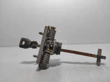 GRANICNIK VRATA za Peugeot 3008