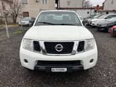 Nissan Navara 4x4 190 k.s CH