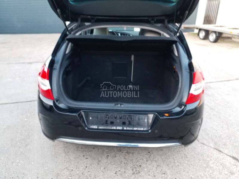 Citroen C4 1.6 N.A.V.I