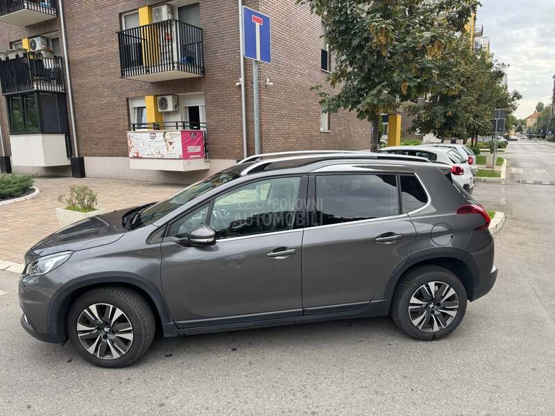 Peugeot 2008 BlueHdi ALLURE AT