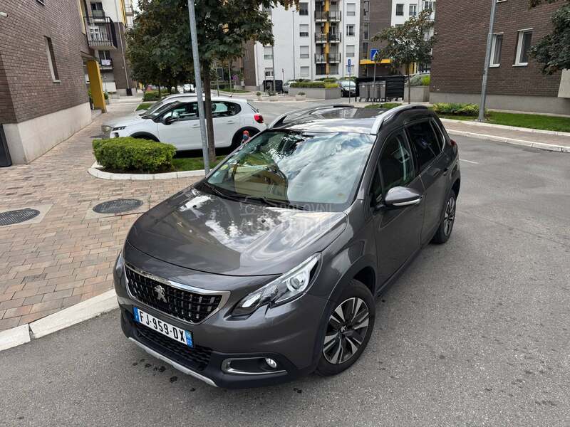 Peugeot 2008 BlueHdi ALLURE AT