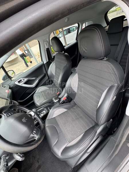 Peugeot 2008 BlueHdi ALLURE AT