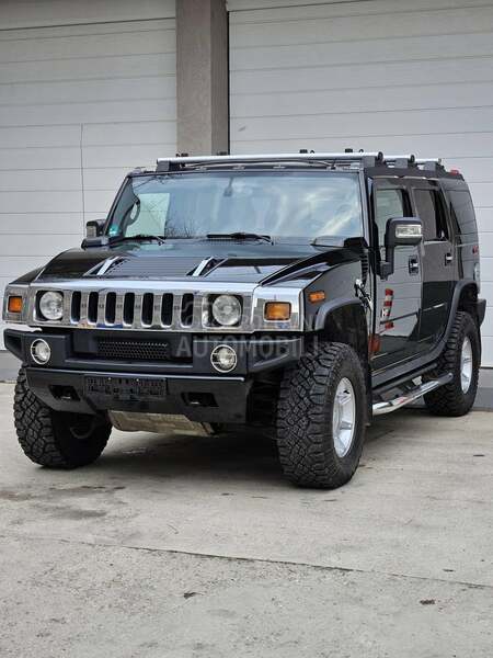 Hummer H2 