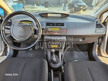 INSTRUMENT TABLA za Citroen C4 za 2005. god.