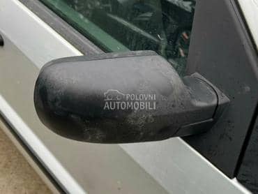 Retrovizor desni crni za Ford Fusion od 2002. do 2012. god.