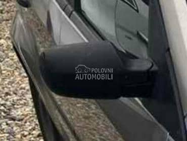 Retrovizor desni crni za Ford Fiesta od 2002. do 2008. god.