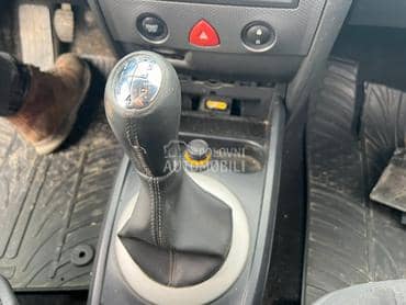 Ručica menjača za Renault Megane od 2002. do 2008. god.