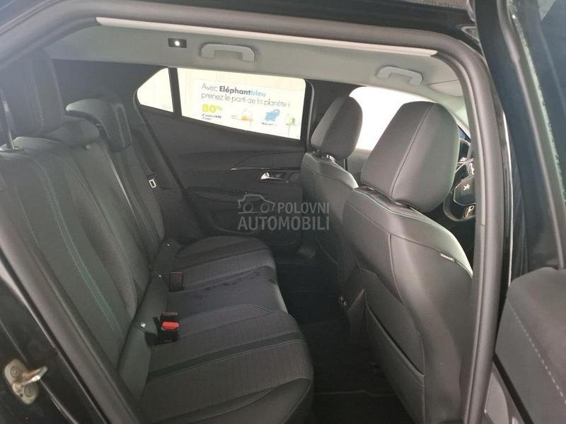 Peugeot 2008 1.5 Allure EAT