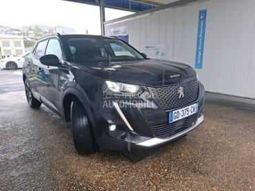 Peugeot 2008 1.5 Allure EAT