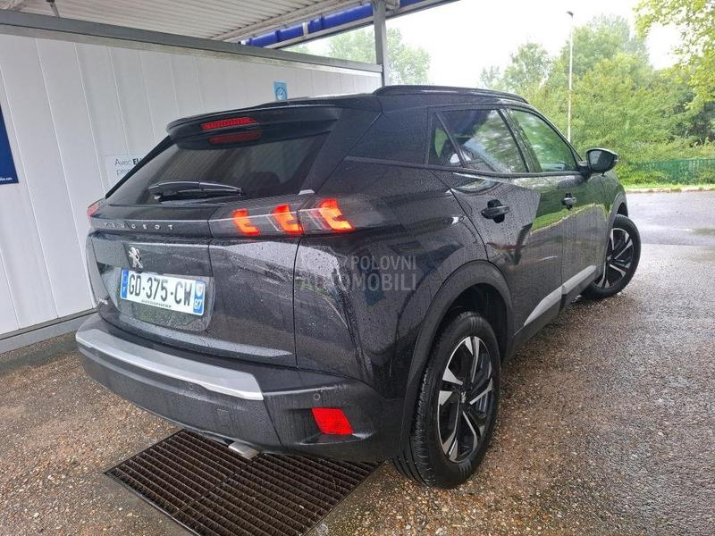 Peugeot 2008 1.5 Allure EAT