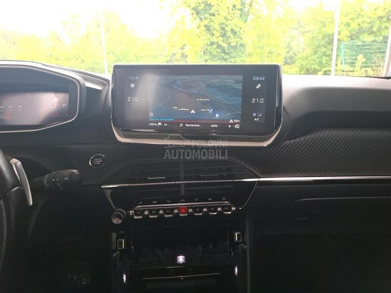 Peugeot 2008 1.5 Allure EAT