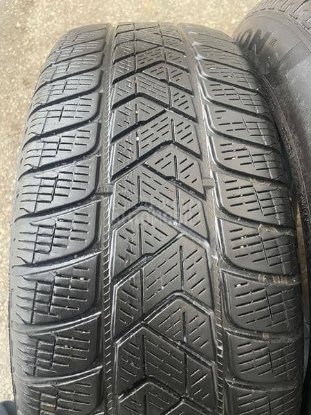 Pirelli 225/60 R17 Zimska
