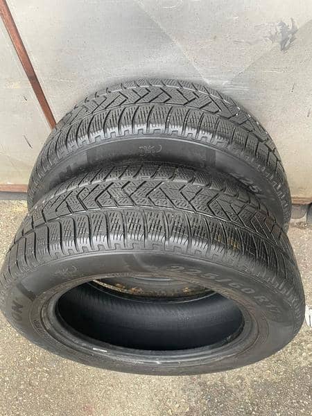 Pirelli 225/60 R17 Zimska