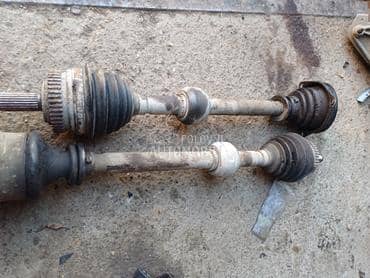 Poluosovina za Renault Laguna