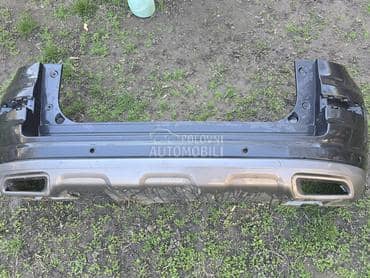 zadnji branik cross spojler za Fiat 500L