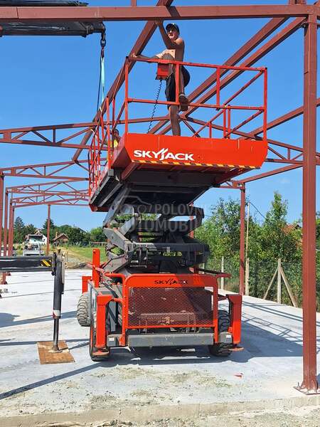 SkyJack RT 9250